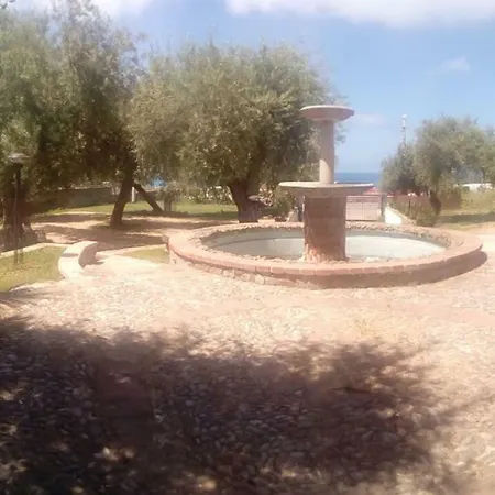 Pensjonat Caseggiato Ogliastrillo Cefalù